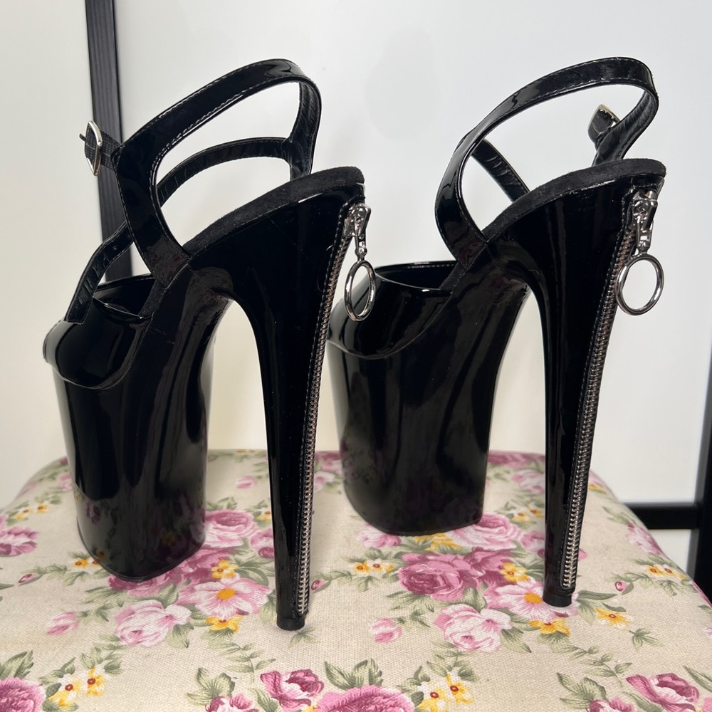 Pleaser Flamingo zipper back black sandal heels